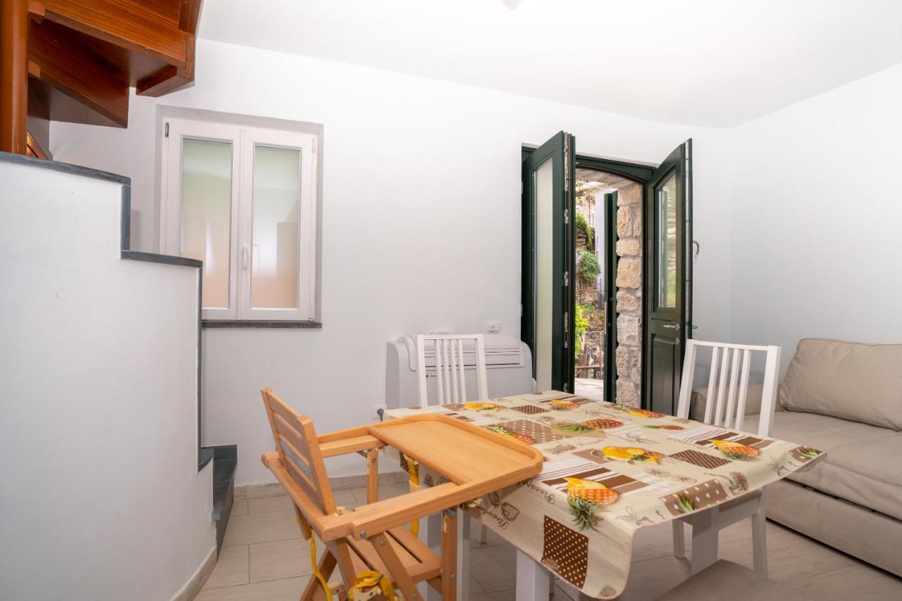 Villa La Chiocciola Manarola Esterno foto